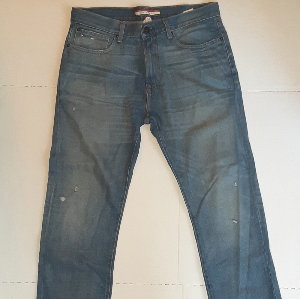 Tommy Hilfiger Mens Jean's 32×30 Slight Distressed